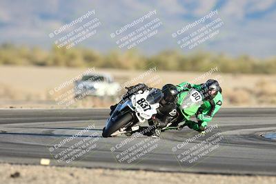 media/Dec-07-2025-CVMA (Sun) [[3e7d2de5dc]]/Race 18-Formula Twins-Formula 40 UL/